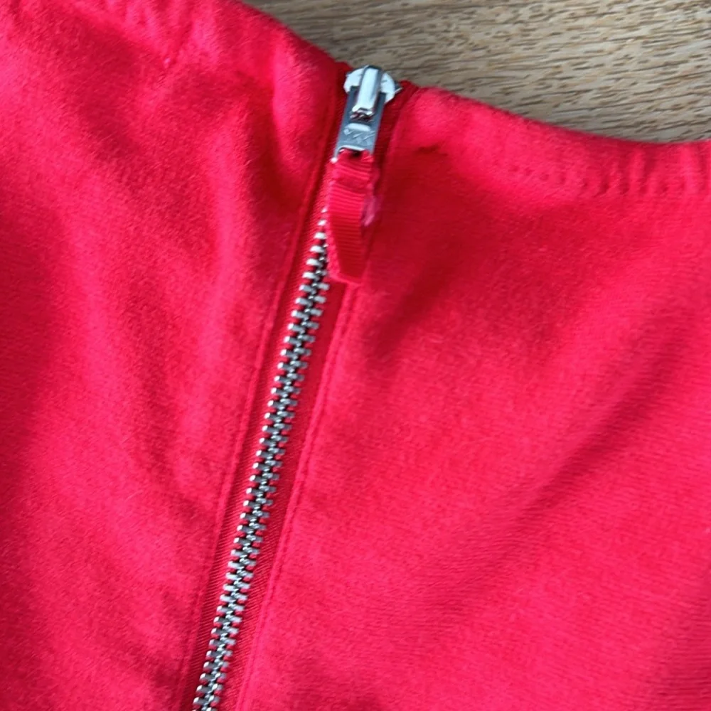 Crew cut, red sleeveless, cotton, embellished collar holiday dress. Sz 8